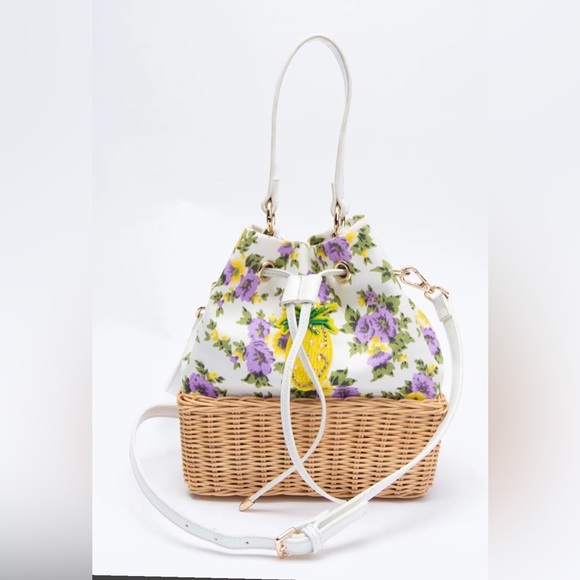 RUE MADAM FLORAL BUCKET BAG EMBELLISHED PINEAPPLE PATCH PARTLY WEAVE - Picture 2 of 2